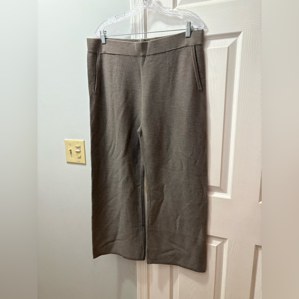 The Reset R Label 100% Wool Cropped Essentail Knit Pants Size XL NWOT Taupe/Gray